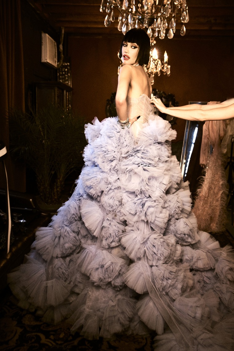 Gwen Stefani posing for a photo shoot with Wonderland magazine.
