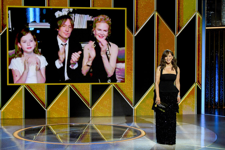 Rosie Perez introduces Nicole Kidman, Keith Urban and family