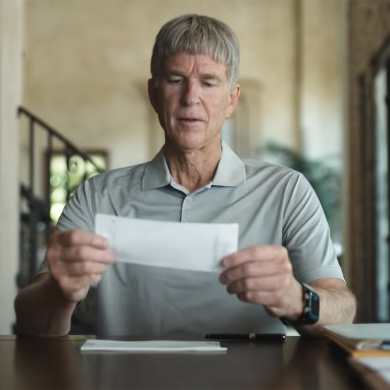 Matthew Modine as Rick Singer in Netflix's "Operation Varsity Blues: The College Admissions Scandal"