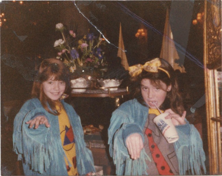 Jenny Lewis is one of the child stars who appears in "Kid 90."