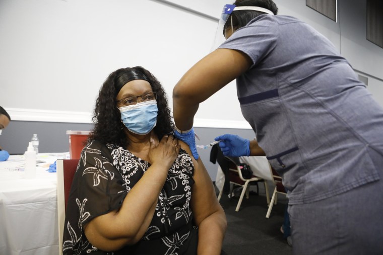 Image: Bible-Based Fellowship Church in Tampa offers Covid vaccinations