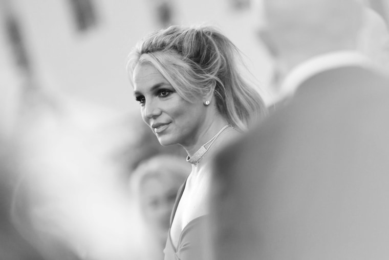 Image: Britney Spears arrives for a movie premiere in Hollywood
