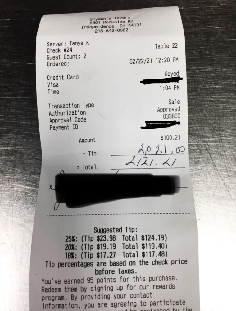 two women who left this tip for a server who said she lost her husband last year