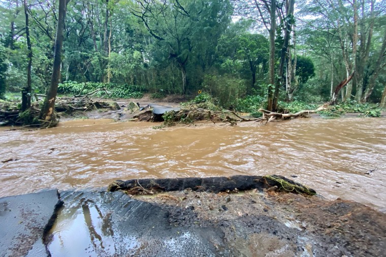 A bridge off Peahi Road overcome by floodwaters