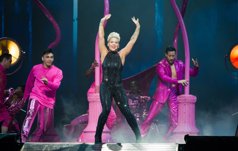 P!nk "Beautiful Trauma World Tour At U Arena