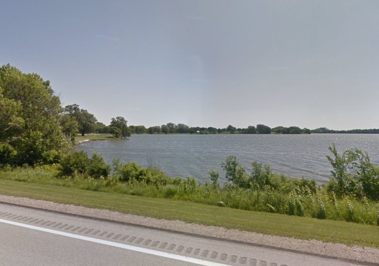 1 Iowa State student dies, 1 missing after boating accident
