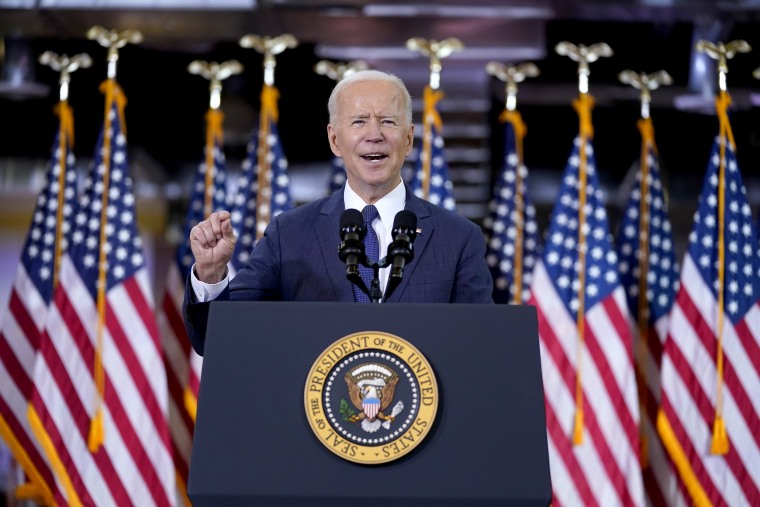 Image: President Joe Biden delivers a speech on infrastructure spending at Carpenters Pittsburgh Training Center on March 31, 2021, in Pittsburgh.