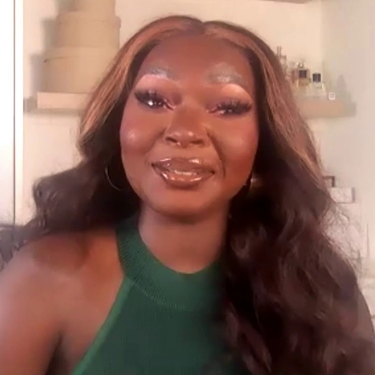 Shalom Blac has over 1.5 million YouTube subscribers and encourages her followers to embrace their unique beauty.