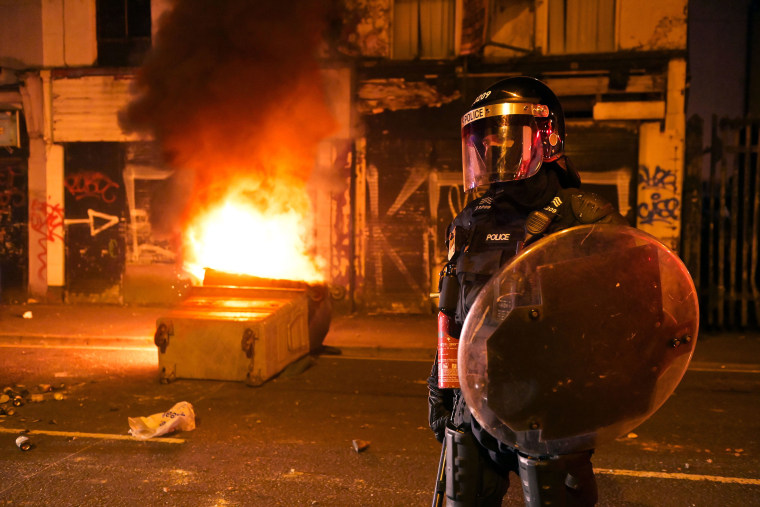 Image: Protesters Clash With Police In Shaftsbury Square Area Of Belfast