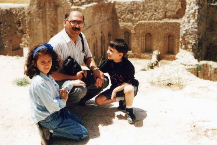 Image: Anoosheh Ashoori with his children
