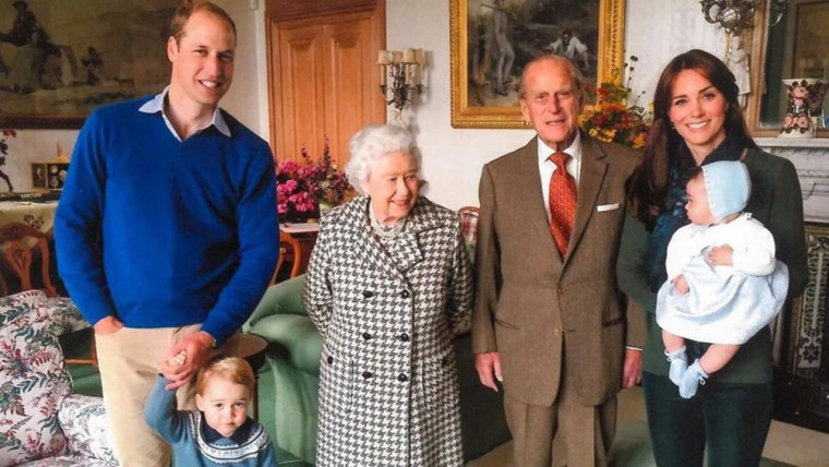 Image: The Queen and Duke of Edinburgh seen with the Duke and Duchess of Cambridge, Prince George and Princess Charlotte at Windsor in 2015