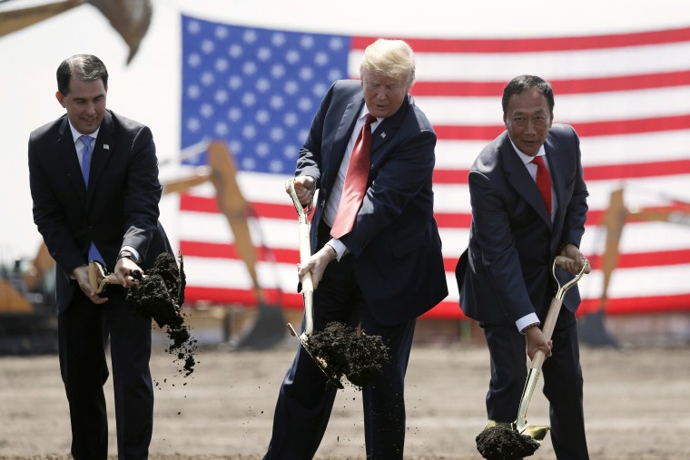 Image: Donald Trump, Scott Walker, Terry Gou