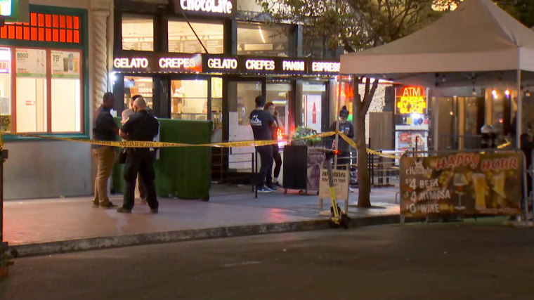 Image: The scene of a deadly shooting in San Diego's Gaslamp District