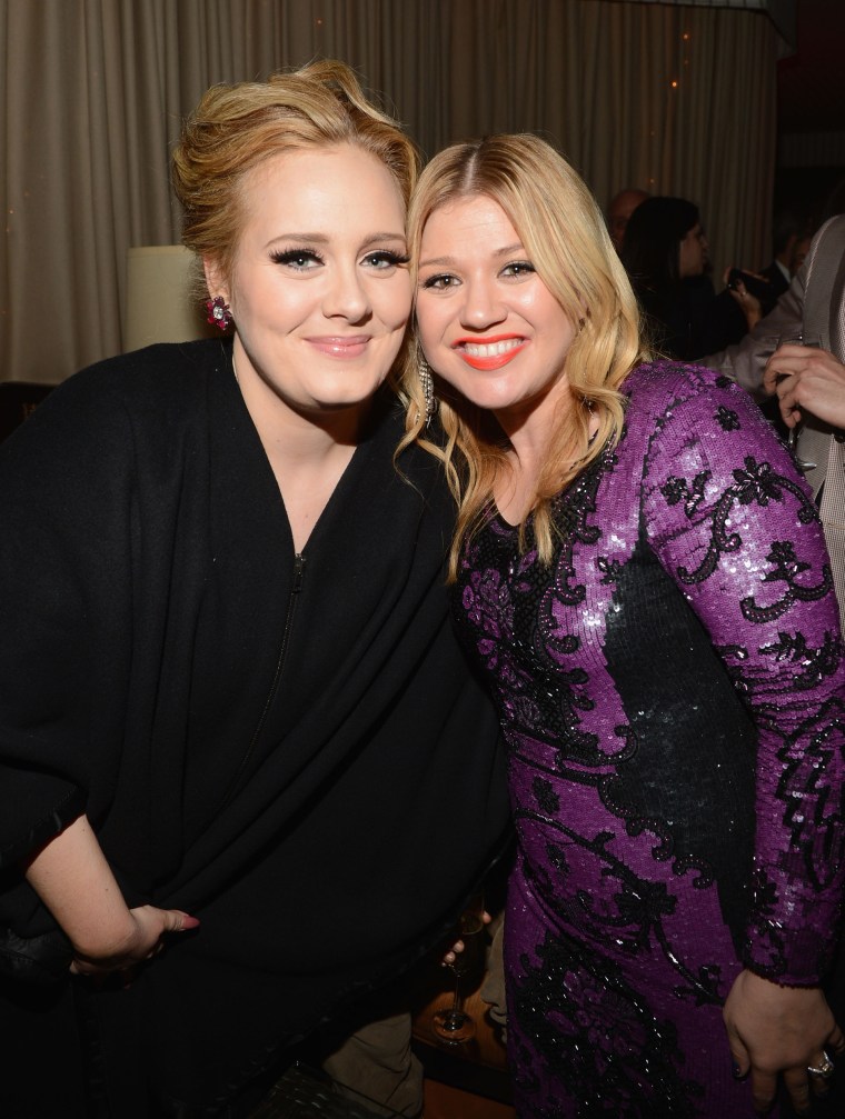 Kelly Clarkson covers Adele's 'Send My Love (To Your New Lover)