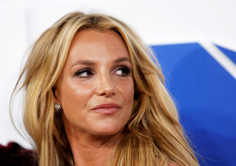 Singer Britney Spears arrives at the MTV Video Music Awards in New York on Aug. 28, 2016.