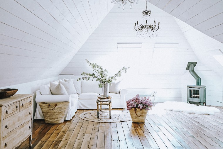 Image of a beautiful lounge area in the attic.