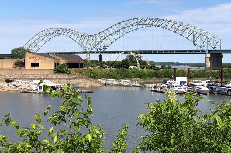 Image: Interstate 40 bridge