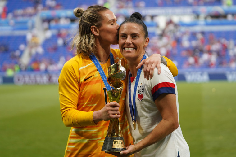 Ashlyn Harris and Ali Krieger