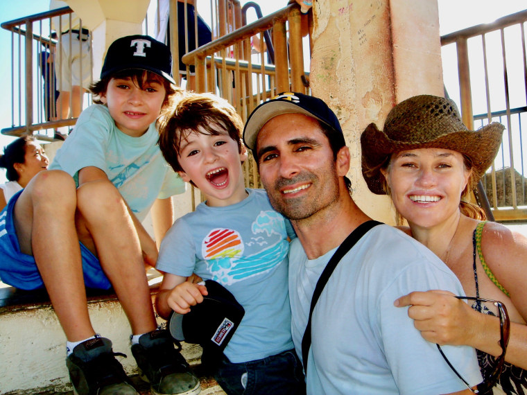 Shannon Kenny Carbonell with husband N?stor Carbonell and their children Rafael and Marco in Hawaii.