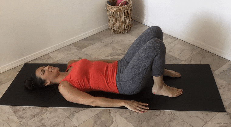 How to do a situp without straining your neck