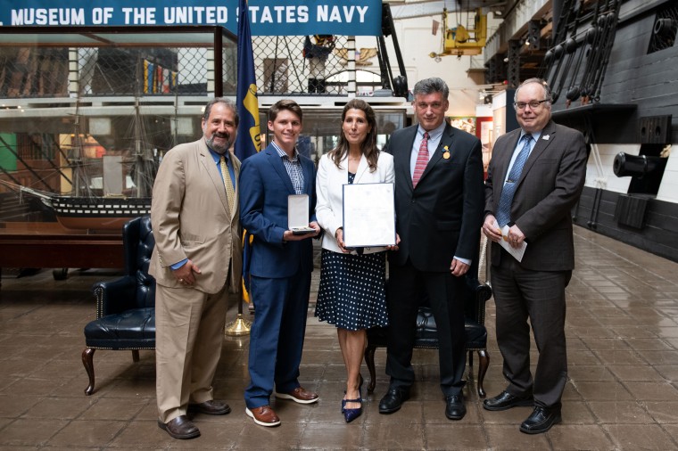 IMAGE: Ocean explorer receives Distinguished Public Service Award