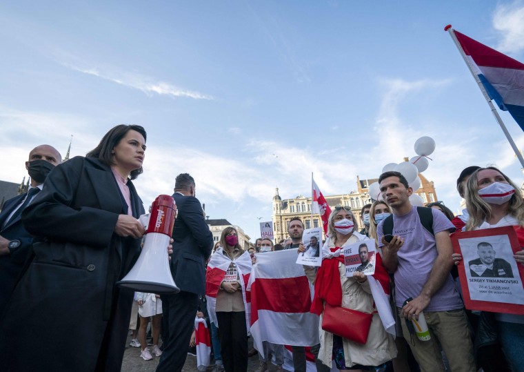 Image: NETHERLANDS-BELARUS-DIPLOMACY-DEMO