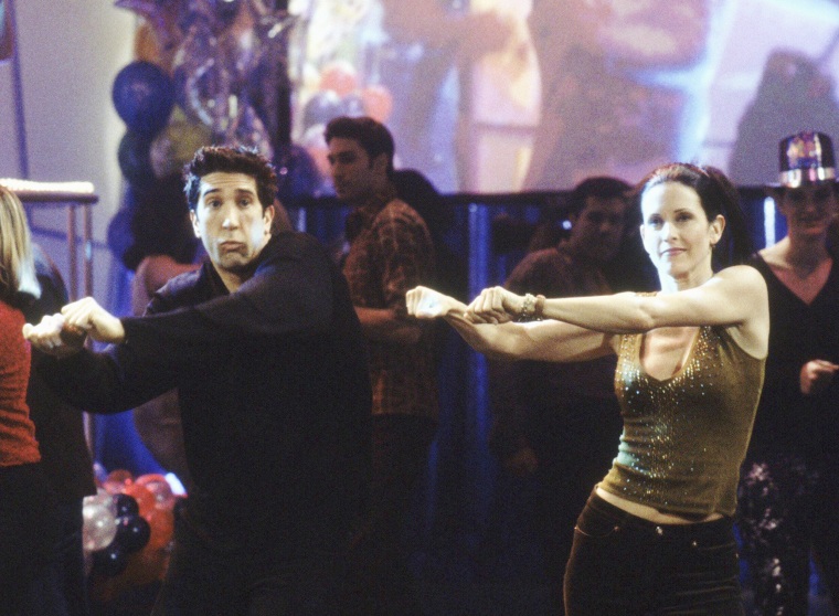 Courteney Cox and David Schwimmer perform "Routine" dance on "Friends"
