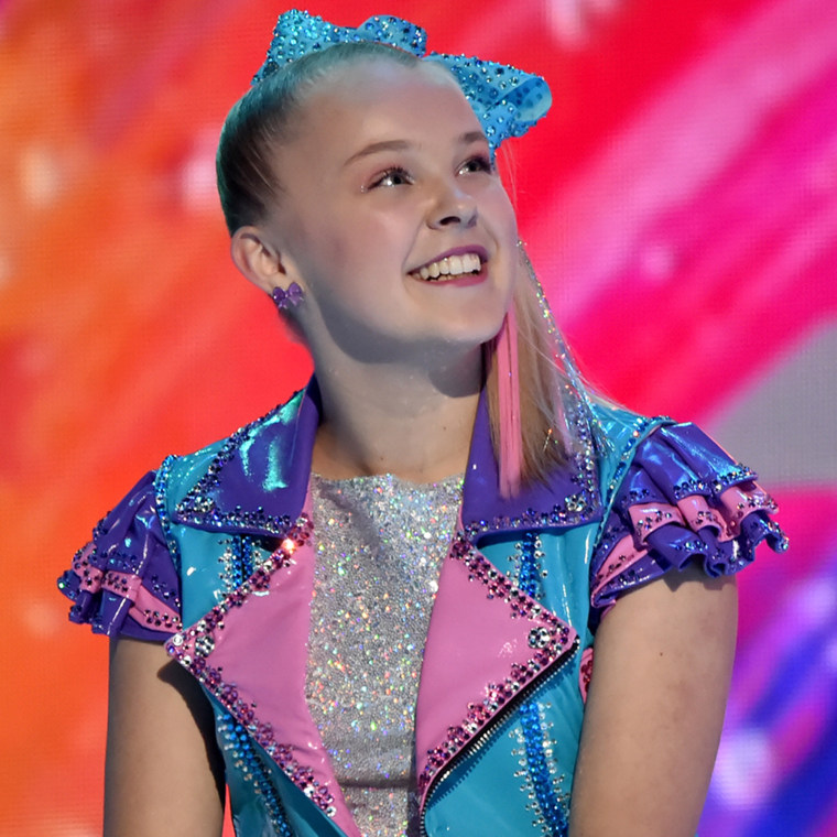 JoJo Siwa LGBTQ+ Pride Speech- Columbia, SC 3/5/2022 