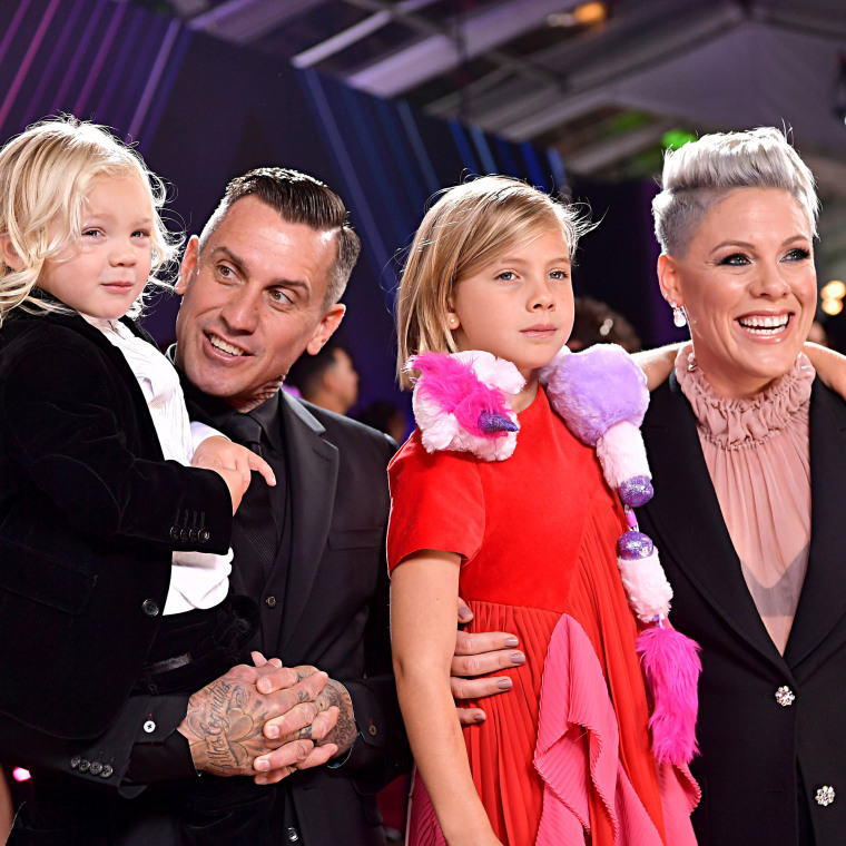 Pink, Carey Hart and children Jameson and Willow at 2019 E! People's Choice Awards