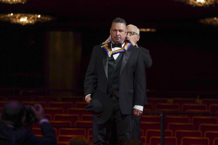 THE 43rd ANNUAL KENNEDY CENTER HONORS