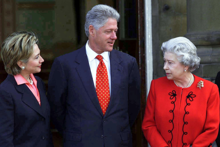 US President Bill Clinton, Hilary Clinton, Queen Elizabeth