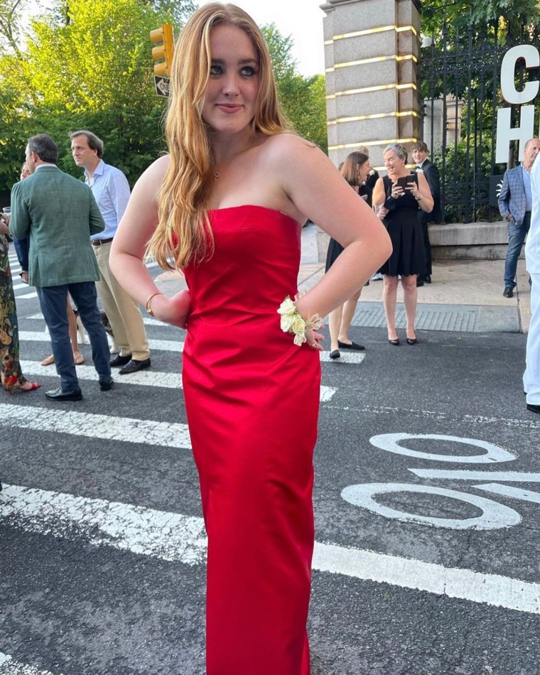 Brooke Shields' daughter posing in her prom dress first worn by Brooke at  the 1998 Golden Globe Awards.