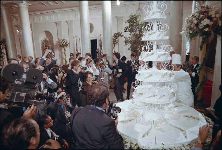 Tricia Nixon wedding cake