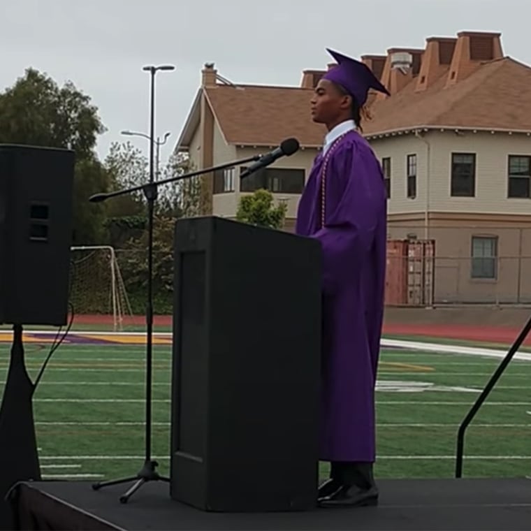 Muhammad gave an inspiring speech at his graduation. 