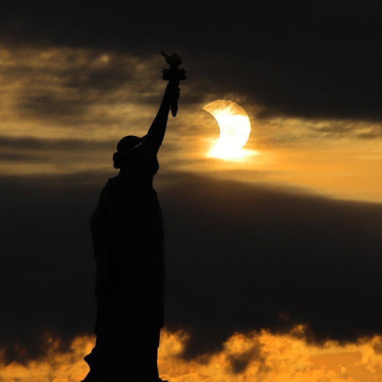 Rare Sunrise Eclipse Entrances Northeast States