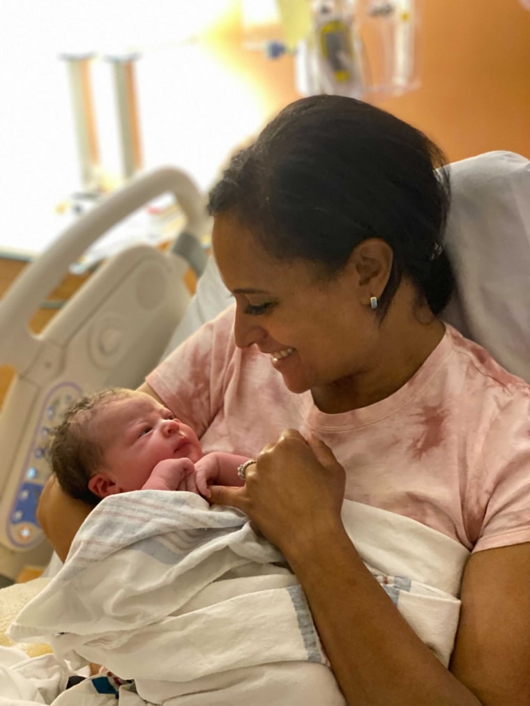 Kristen Welker became a mom on Saturday.