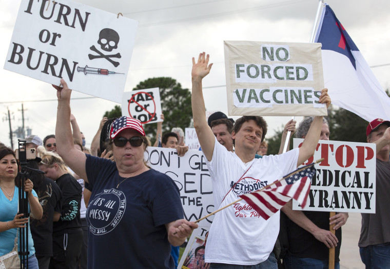 Image: Vaccine protest, Houston Methodist Hospital