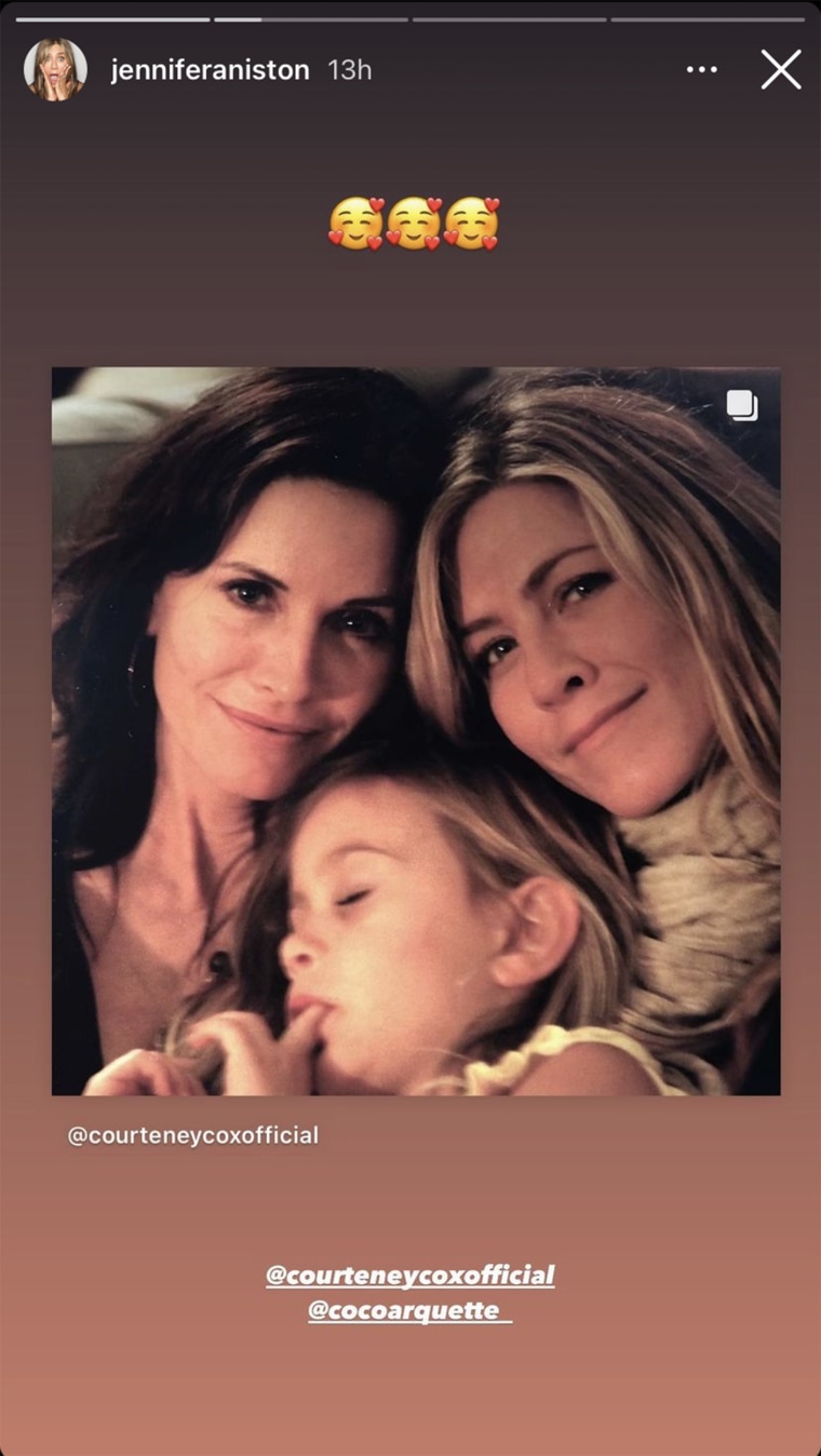 Courteney Cox and Jennifer Aniston snapped a selfie with Coco. 