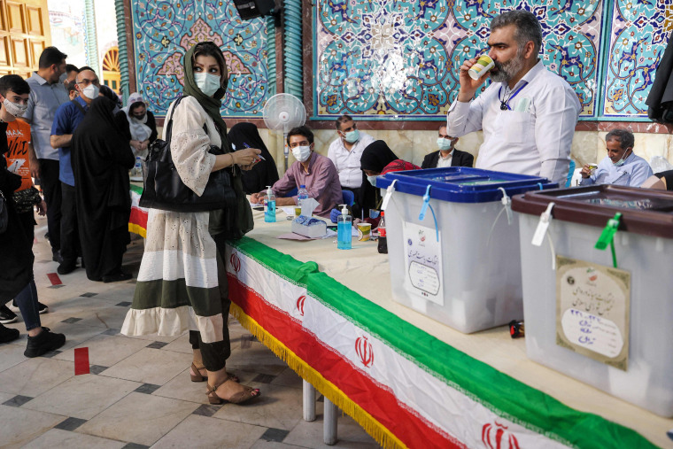 Image: IRAN-VOTE