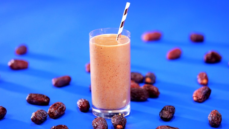 Try this creamy vegan shake with when you want a sweet dessert drink.