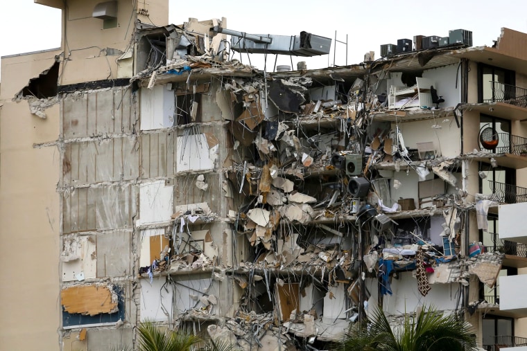 Image: Miami area building collapse