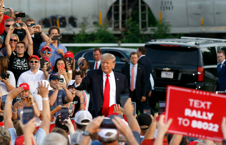 Image: Donald Trump Ohio rally