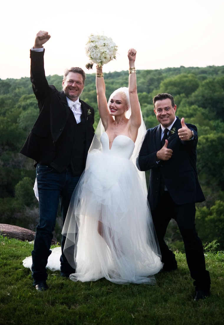 Gwen Stefani and Blake Shelton s wedding vows included a song by Blake