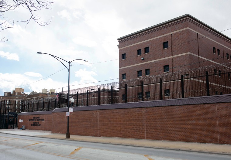 Image: Cook County Jail in Chicago