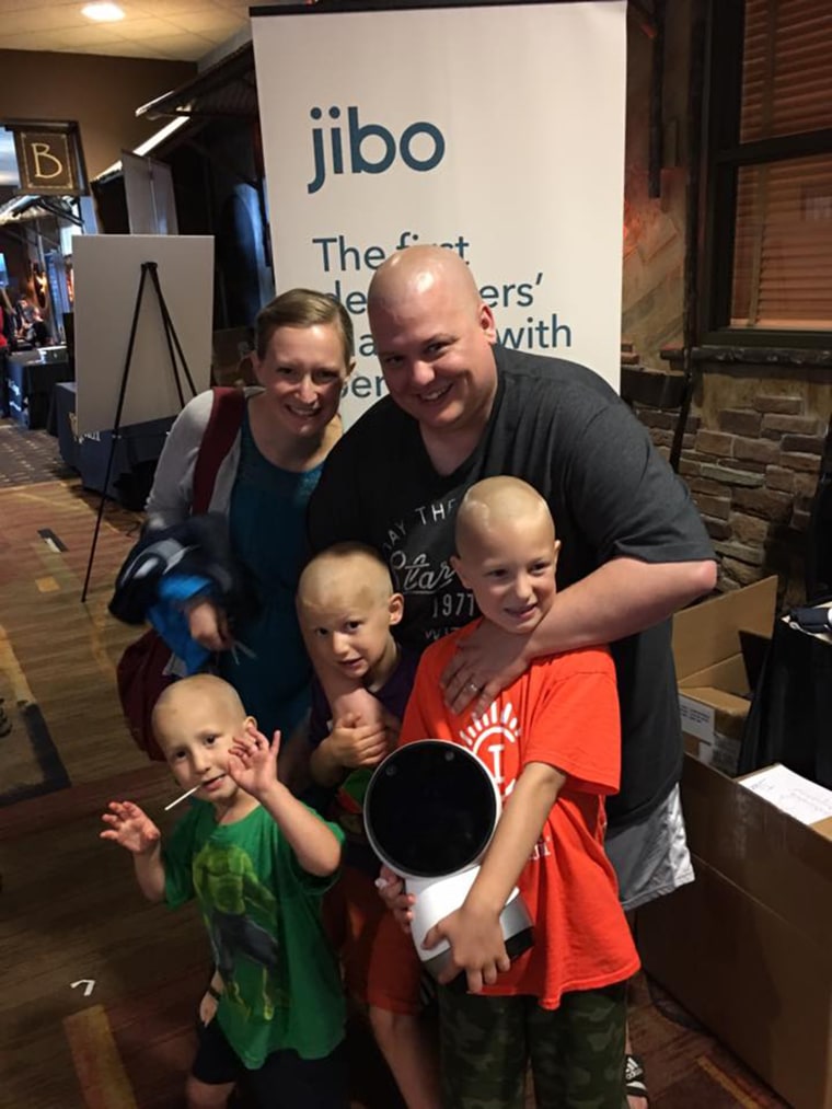 Making a deal with his children helped Josh Gretz stay accountable to his weight-loss goals. 