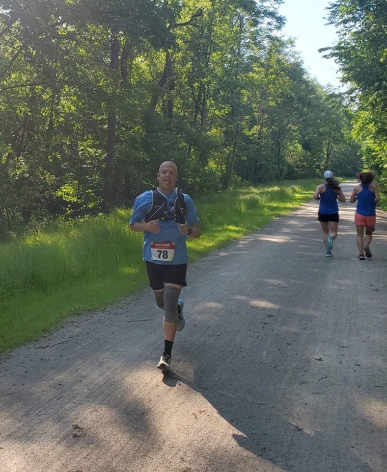 When the elliptical didn't challenge Josh Gretz enough, he started running and enjoyed the support he received from other runners. 