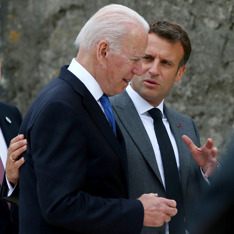 Image: Biden talks with French President Emmanuel Macron on the first day of the G-7 summit