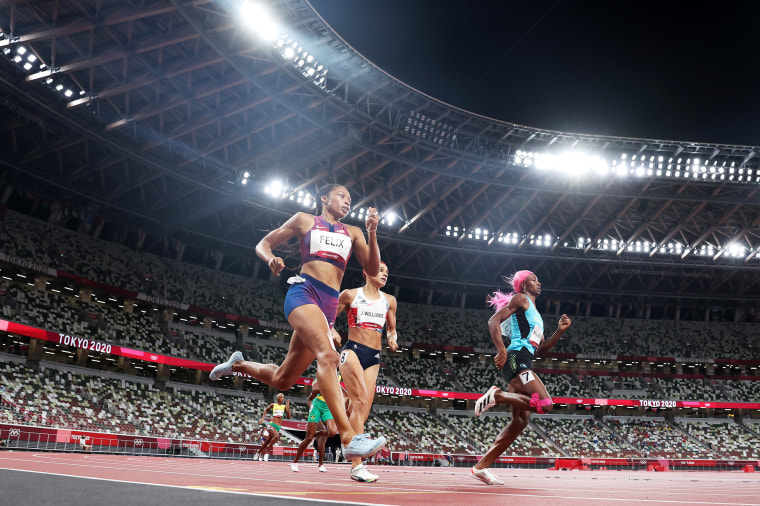 Allyson Felix breaks Olympic medal world record for a woman in track and  field