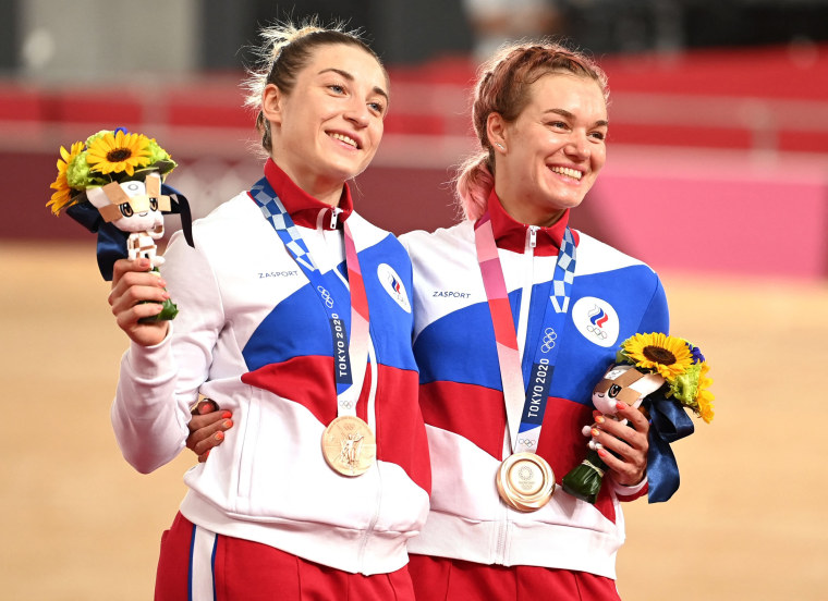 Image: Russia's Daria Shmeleva and Anastasiia Voinova