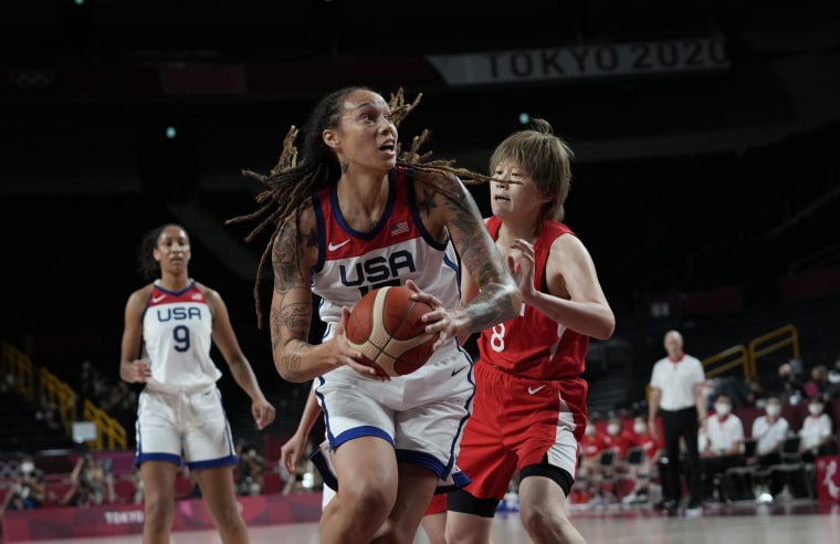 U S Women S Basketball Team Wins Gold Against Japan 90 75